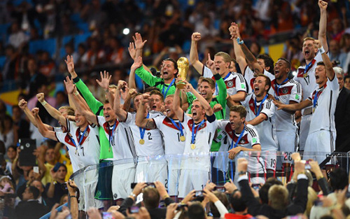 Đội tuyển Đức đăng quang ngôi vô địch World Cup - danh hiệu vô địch thế giới lần thứ 4 mà họ đạt được