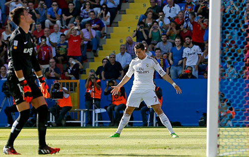 Ronaldo tiếp tục phong độ ghi bàn ấn tượng