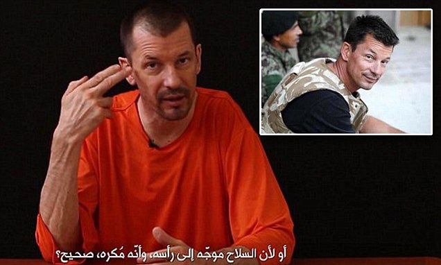 Nhà báo Anh John Cantlie, hiện đang bị bắt giữ tại Syria, đã xuất hiện trong 5 video tuyên truyền của IS.