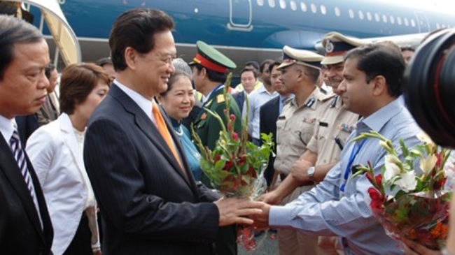 Thủ tướng Nguyễn Tấn Dũng và phu nhân, cùng đoàn đại biểu cấp cao Việt Nam đã tới thành phố Bodhgaya. (Ảnh: VGP/Nhật Bắc)