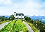 Bà Nà Hills Mountain Resort
