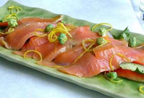 Khi ăn gỏi cá, sushi, nên cẩn thận vì cá có khá nhiều ký sinh trùng. Hình minh họa.