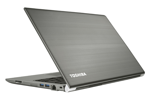 Portégé Z30 là model cao cấp nhất của Toshiba ra mắt lần này với kiểu dáng siêu mỏng nhẹ và cấu hình mạnh mẽ. Sản phẩm có cân nặng chỉ 1,2 kg, lớp vỏ bằng hợp kim magiê và công nghệ Toshiba EasyGuard bảo vệ sản phẩm khi bị rơi, va chạm hay vô tình bị đổ chất lỏng. Công nghệ làm mát Airflow II mới giúp giảm nhiệt đáng kể.