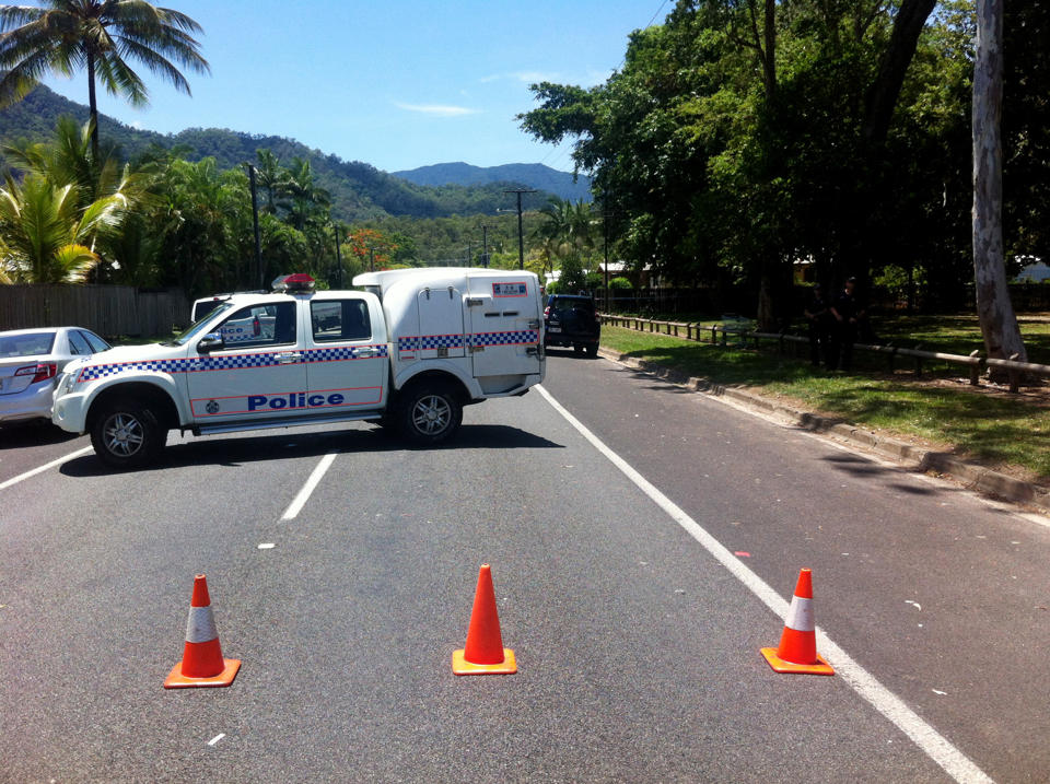 Cảnh sát đã bao vây hiện trường nơi có 8 trẻ em bị giết hại, ngày 19-12-2014 tại thành phố Cairns, bang Queensland, Australia.  Ảnh: RT