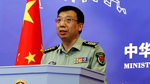 Người phát ngôn Bộ Quốc phòng Trung Quốc Cảnh Nhạn Sinh (ảnh: chinanews.com)