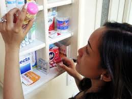 Cần dự phòng một số thuốc chữa bệnh thông thường trong tủ thuốc gia đình