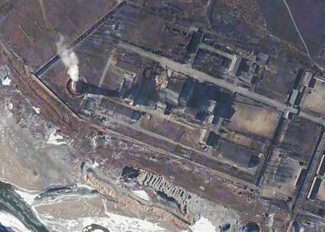 Ảnh chụp khu phức hợp hạt nhân Yongbyon của Triều Tiên được vệ tinh chụp hồi tháng 9-2006. Ảnh: Reuters