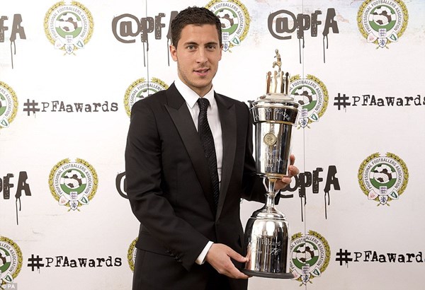 Eden Hazard đã đoạt giải cầu thủ xuất sắc nhất Premier League 2014-2015 (Ảnh: PA)