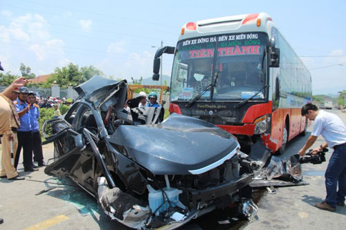 Vụ tai nạn xảy ra ở Đà Nẵng ngày 29-4 khiến 4 người chết, 3 người bị thương - Ảnh: Đoàn Cường