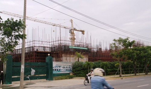 An under-construction beachfront resort project is seen in Da Nang Tuoi Tre