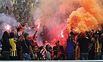 CĐV Malaysia đánh người, làm loạn ở vòng loại World Cup