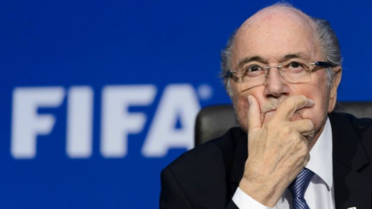 Chủ tịch Fifa Sepp Blatter bị ủy ban đạo đức kỷ luật