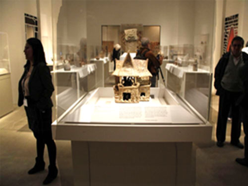 Phòng trưng bày triển lãm tại Bảo tàng Nghệ thuật Metropolitan.