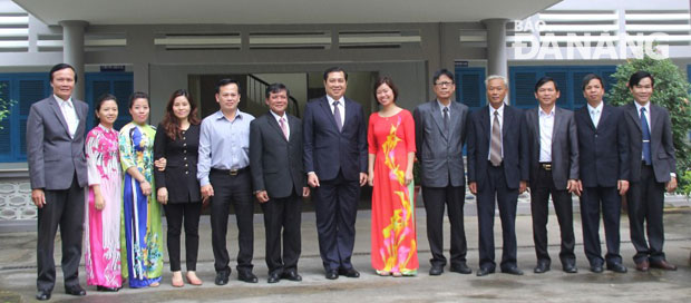 Chủ tịch UBND thành phố Huỳnh Đức Thơ thăm, chúc Tết Nguyên đán Bính Thân 2016 tại, Học viện Chính trị Quốc gia Hồ Chí Minh khu vực 3.