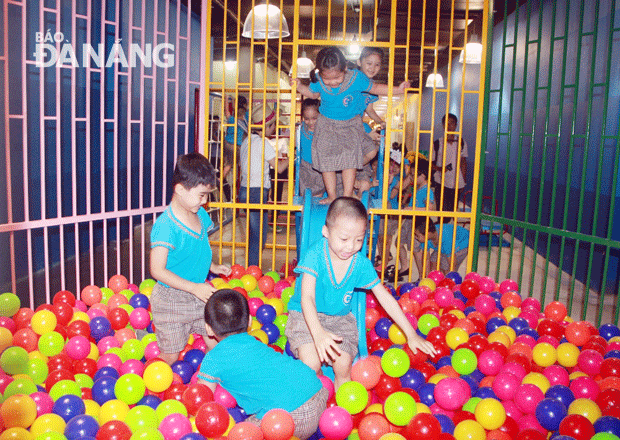 : khu vực vui chơi miễn phí dành cho trẻ em