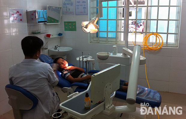 Trung tâm Y tế huyện Hòa Vang được đầu tư trang thiết bị hiện đại đáp ứng yêu cầu chăm sóc sức khỏe nhân dân địa phương.                                                  Ảnh: Việt Dũng