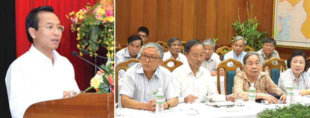 Ủy viên Trung ương Đảng, Bí thư Thành ủy, Chủ tịch HĐND thành phố Nguyễn Xuân Anh phát biểu tại hội nghị. Ảnh: SƠN TRUNG