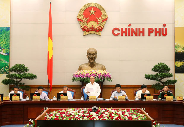 Thủ tướng Nguyễn Xuân Phúc phát biểu tại phiên họp.  				               Ảnh: TTXVN