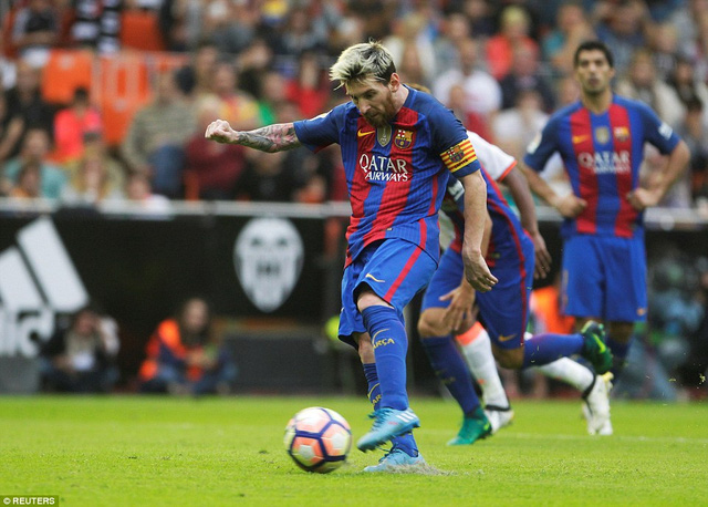 Messi mở tỷ số cho Barcelona trong hiệp 1