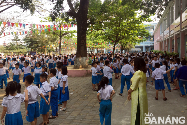 Do thiếu phòng học nên Trường tiểu học Nguyễn Văn Trỗi chỉ có 14/35 lớp học 2 buổi/ngày.