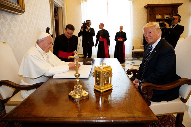 Giáo hoàng Francis và Tổng thống Donald Trump tại Tòa thánh Vatican. (Nguồn: nytimes.com)