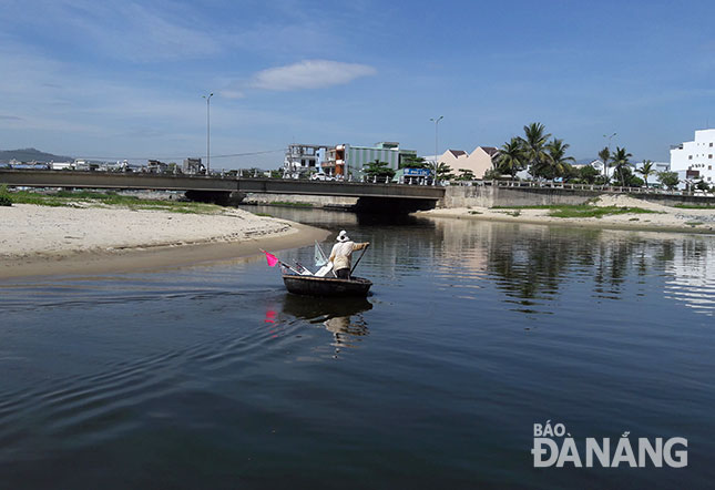 Chất lượng nguồn nước sông Phú Lộc ngày càng được cải thiện nhờ nhiều giải pháp đầu tư xử lý điểm nóng ô nhiễm sông Phú Lộc. 