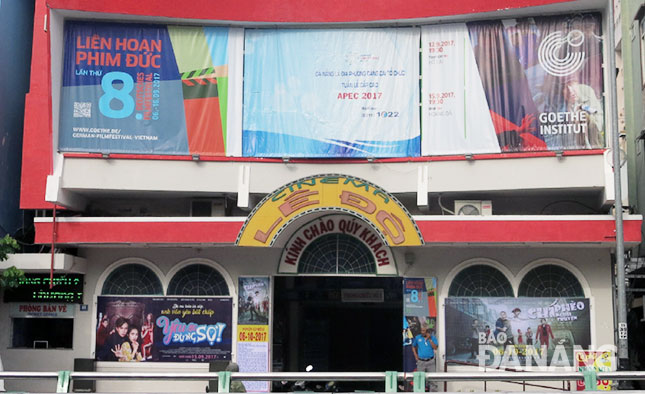 Rạp Lê Độ là một trong các rạp chiếu phim phục vụ khán giả trong Liên hoan phim Việt Nam lần thứ 20.