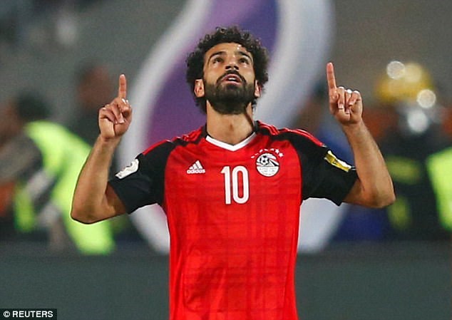 Mohamed Salah trở thành người hùng của Ai Cập. (Nguồn: Reuters)