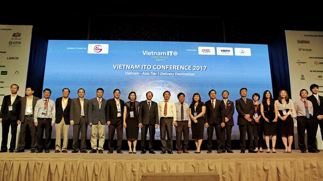 Participants in the Viet Nam Information Technology Outsourcing (ITO) Conference 2017 pose for a photo