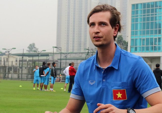 Chuyên gia Pablo Sawicky kết thúc hợp đồng với bóng đá Việt Nam