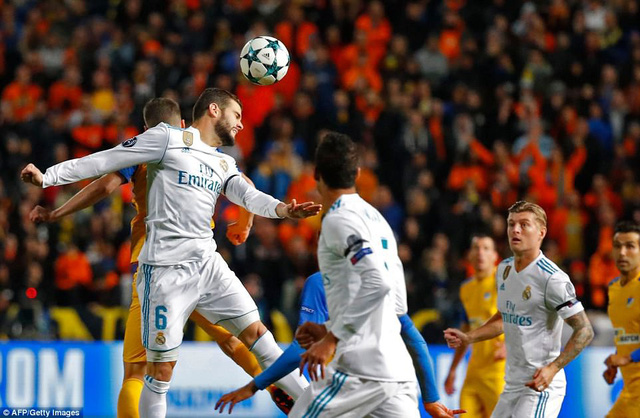 Real Madrid dẫn trước 4-0 sau khi hiệp đấu đầu tiên kết thúc