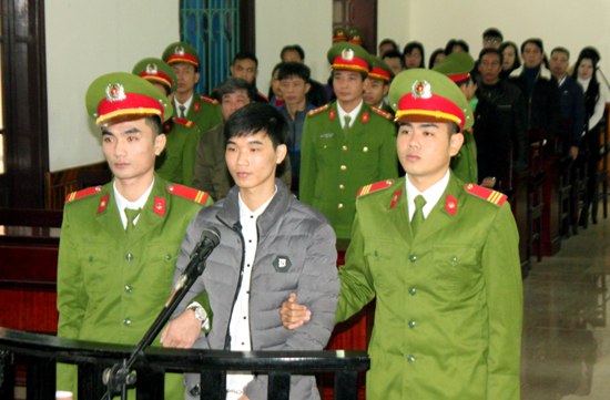 Đối tượng Nguyễn Văn Hóa lĩnh án 7 năm tù giam vì tuyên truyền chống phá Nhà nước. 
