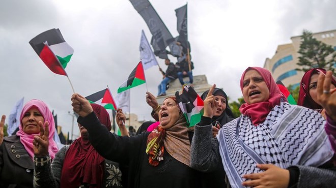 Người dân Palestine phản đối quyết định của Tổng thống Mỹ. (Nguồn: AFP/Getty Images)