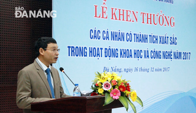 Phó Chủ tịch UBND thành phố Hồ Kỳ Minh phát biểu tại buổi lễ. Ảnh: KHANG NINH