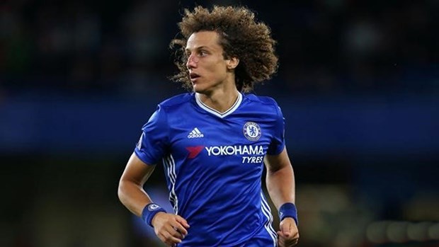 Việc trở lại Chelsea với giá 34 triệu bảng giúp David Luiz 2 lần có tên trong top 10 thương vụ hậu vệ đắt giá nhất thế giới.