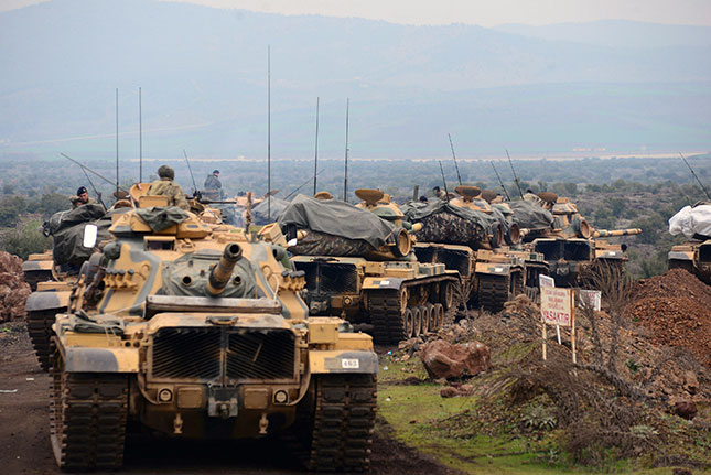 Lực lượng Thổ Nhĩ Kỳ tại thị trấn Hassa, biên giới Thổ Nhĩ Kỳ - Syria. Ảnh: Reuters
