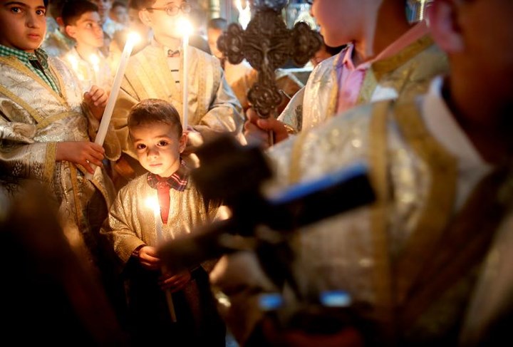 Người Palestine theo đạo Thiên chúa tham dự lễ Phục sinh tại nhà thờ St. Porfirios ở Gaza.