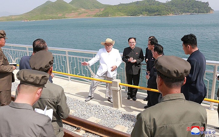 Ông Kim Jong-un nhấn mạnh về việc Triều Tiên cần tiếp tục xây dựng và phát triển mọi thứ dựa trên chính sức lực của mình.