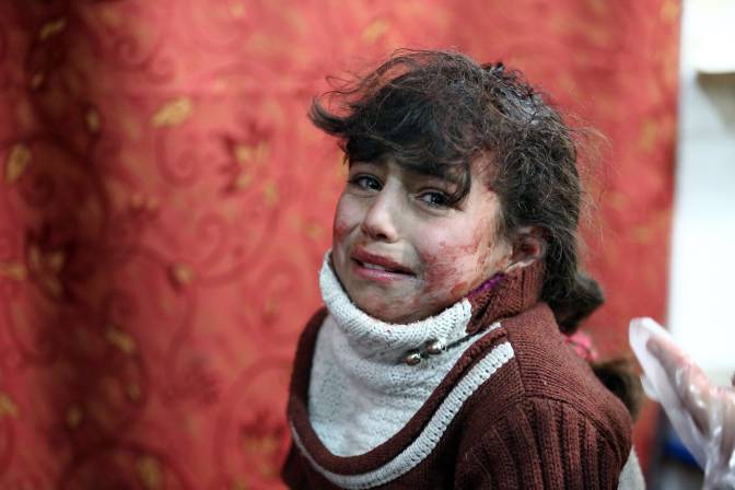 Em bé Syria trong một bệnh viện dã chiến ở Đông Ghouta. Ảnh: AFP
