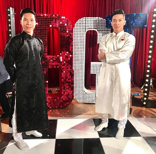 Ngày 10/2, trong vòng đầu tiên của chương trình, Quốc Cơ, Quốc Nghiệp đã quyết định diện áo dài Việt Nam bước ra sân khấu trước khi biểu diễn tiết mục “Giang Brothers”. 