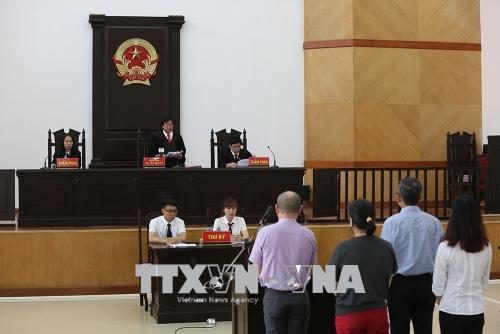 Hội đồng xét xử tuyên án phúc thẩm đối với các bị cáo. Ảnh: Dương Giang/TTXVN 