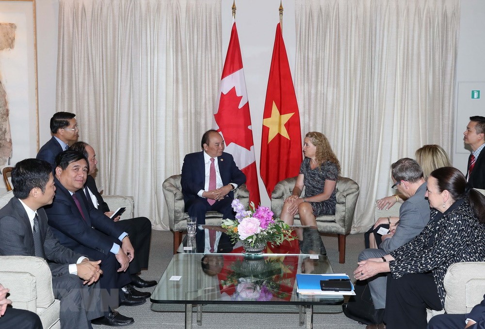 Thủ tướng Nguyễn Xuân Phúc gặp Toàn quyền Canada Julie Payette. (Ảnh: Thống Nhất/TTXVN)