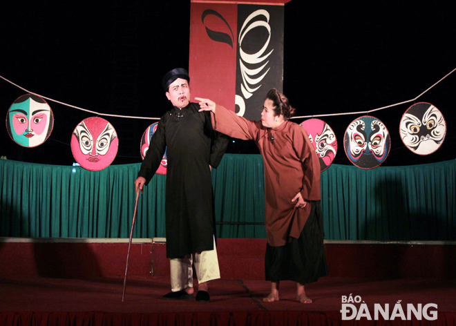Hằng năm, Nhà hát tuồng Nguyễn Hiển Dĩnh đều có kế hoạch biểu diễn phục vụ người dân vùng ven.