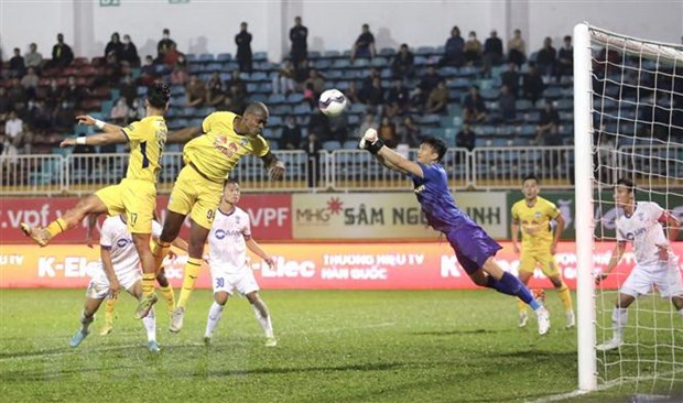 Hoàng Anh Gia Lai thất bại ngay trên sân nhà trước đội bóng xứ Nghệ