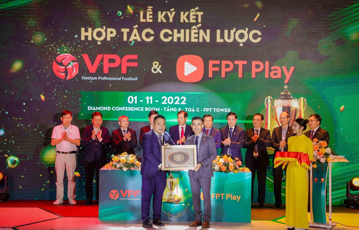 FPT Play sở hữu bản quyền V-League trong giai đoạn 2023-2027