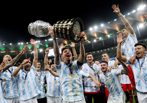 Cảm xúc World Cup: Chờ đợi Lionel Messi