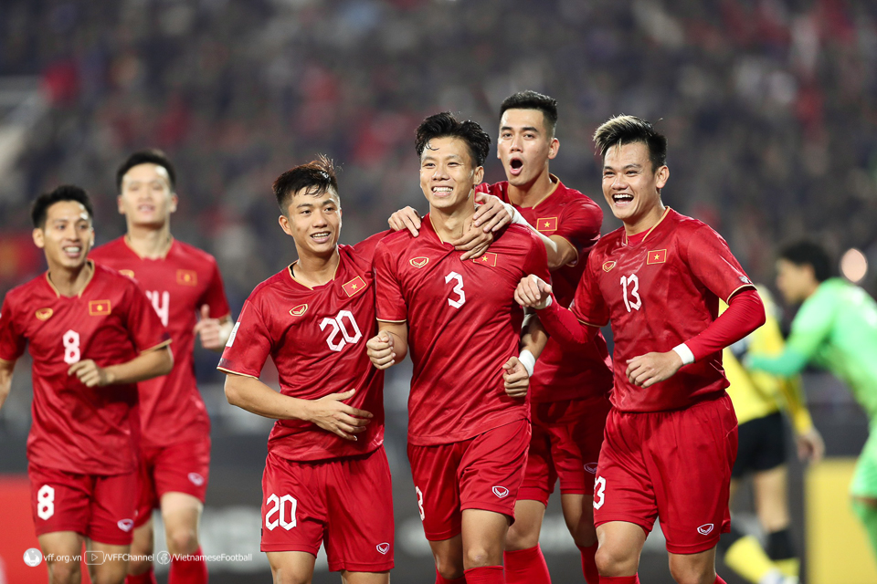 Đội tuyển Việt Nam cần thêm 3 điểm để giành quyền vào bán kết AFF Cup 2022. Ảnh: VFF	