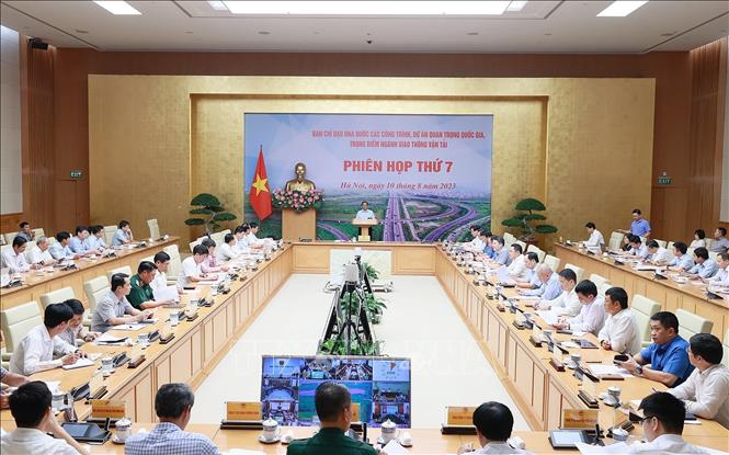 Thủ tướng Phạm Minh Chính: Chuẩn bị khai thác không gian phát triển mới từ các dự án cao tốc