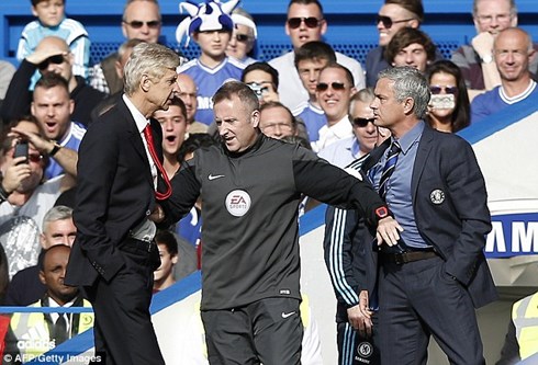 Mourinho và Wenger xung khắc dữ dội bắt nguồn từ triết lý bóng đá trái ngược nhau?
