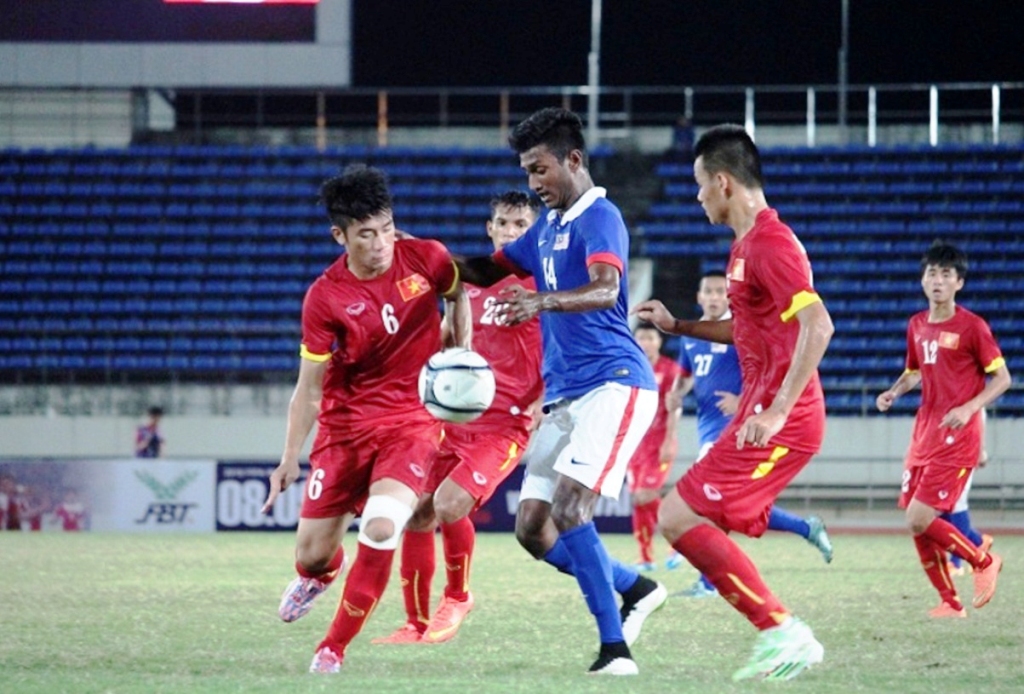 Các cầu thủ U-19 Việt Nam (áo đỏ) đã có sự tiến bộ qua từng trận đấu. Ảnh: aseanfootball